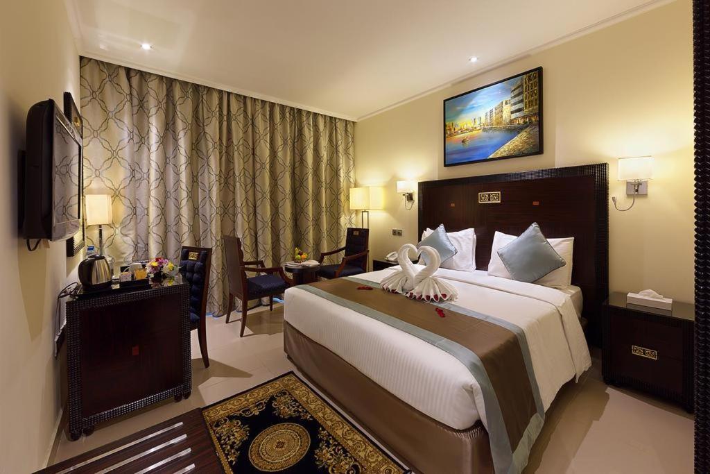 Smana Hotel Al Raffa Dubai Eksteriør bilde
